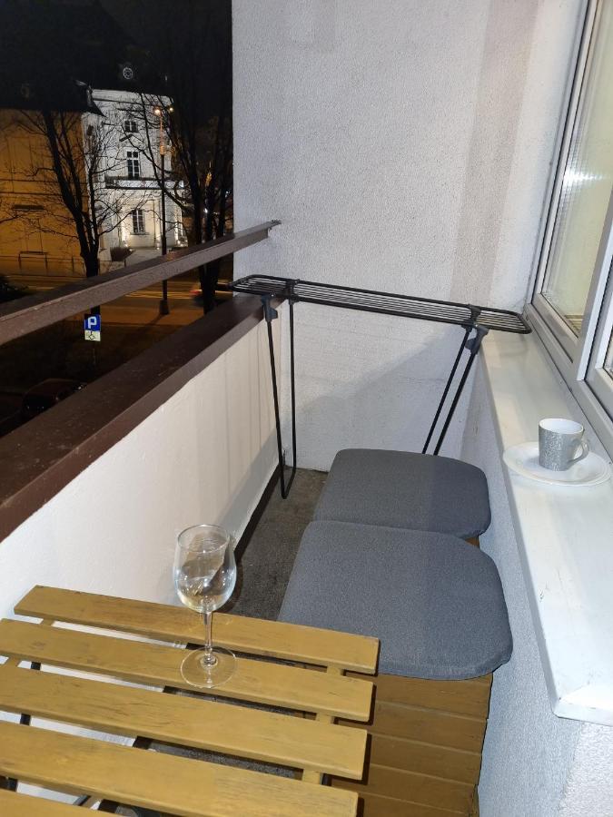 Metro Arsenal - 100 M Od Metra Apartment Warsaw Ngoại thất bức ảnh